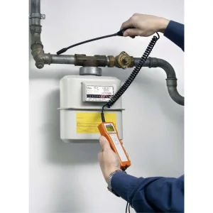 Testing gas lines with SNOOPER mini gas sniffer